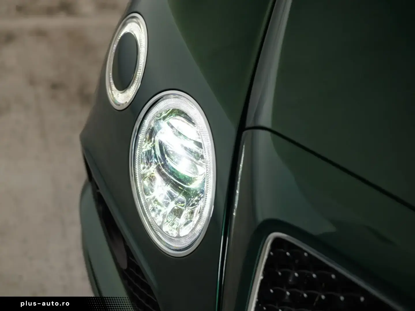 Bentley Bentayga V8 Diesel Burnt Oak Verdant