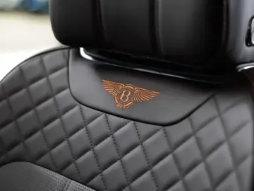 Bentley Bentayga V8 Diesel Burnt Oak Verdant