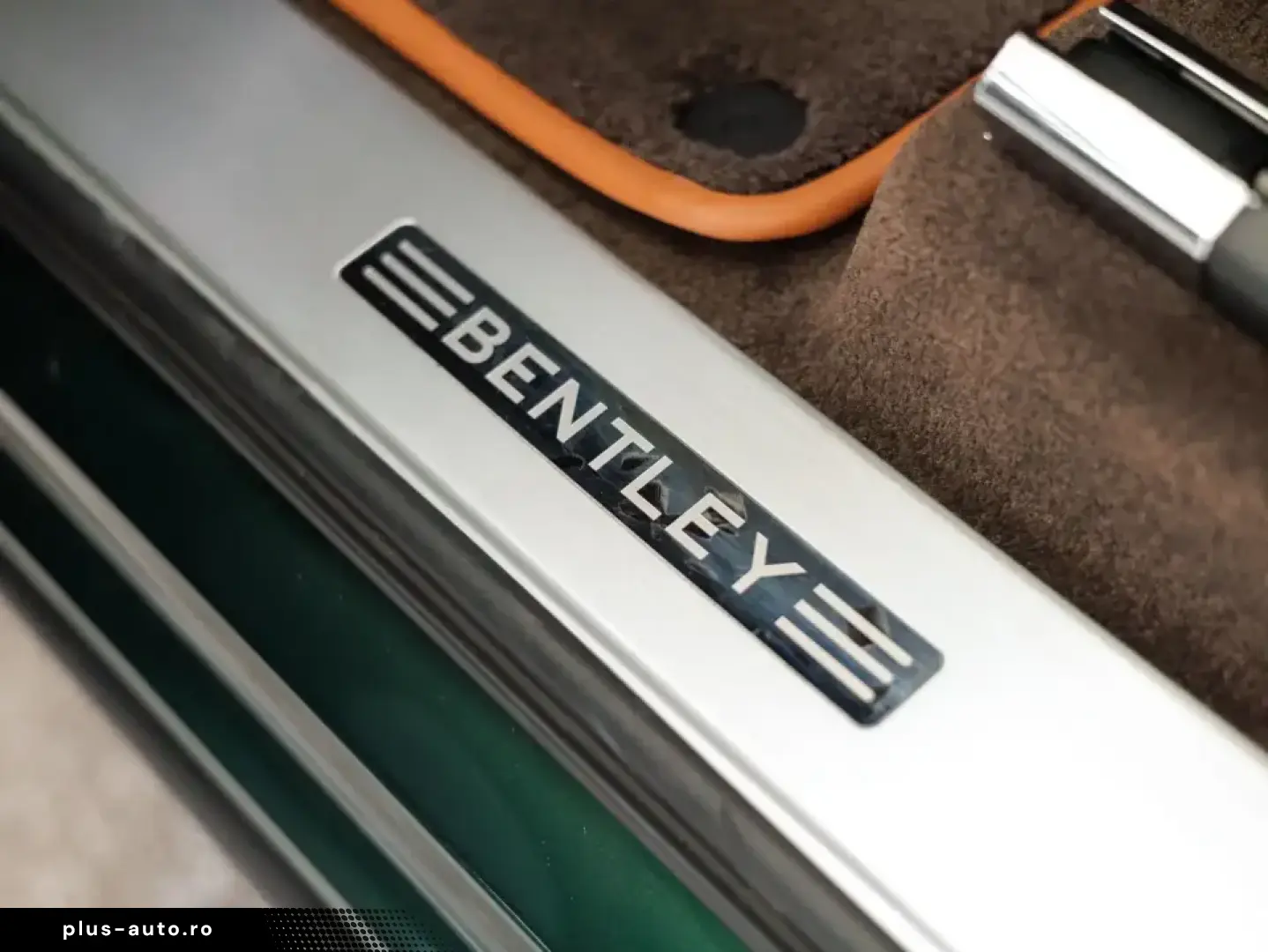 Bentley Bentayga V8 Diesel Burnt Oak Verdant