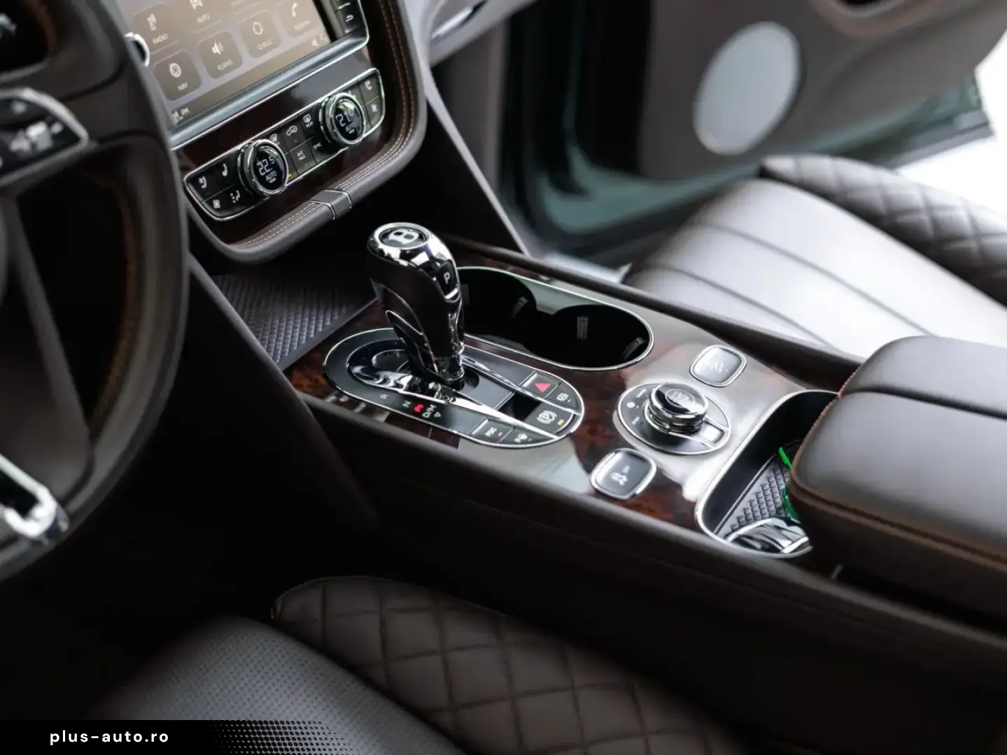 Bentley Bentayga V8 Diesel Burnt Oak Verdant