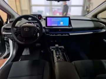 Toyota Prius Plug-in Hybrid Executive
