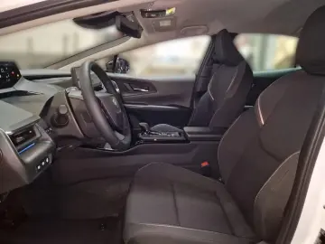 Toyota Prius Plug-in Hybrid Executive