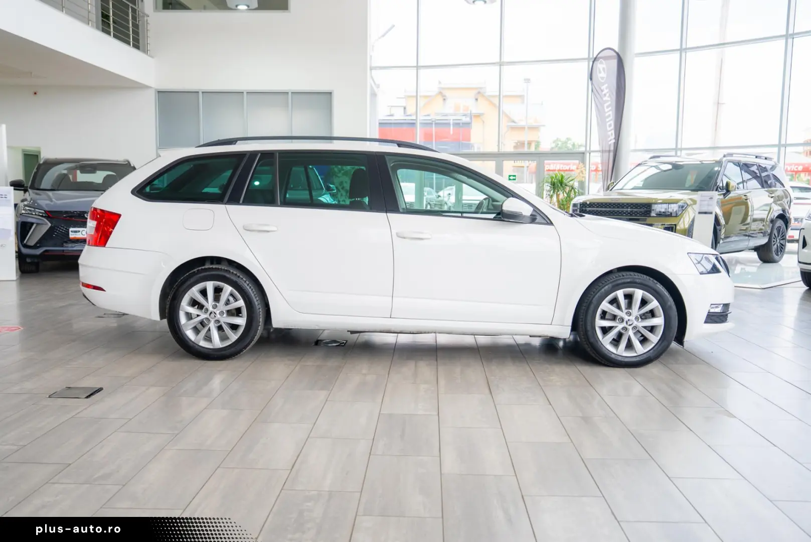 Skoda Octavia 1.6TDI DSG7 Combi  Business