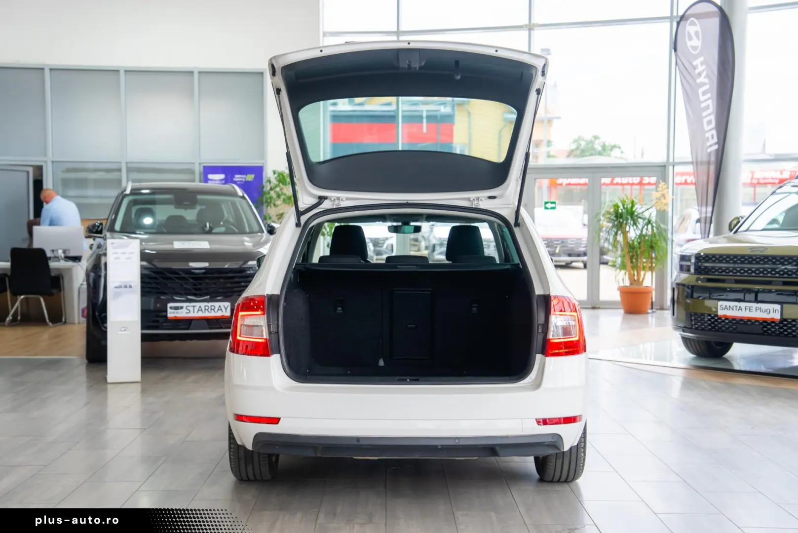 Skoda Octavia 1.6TDI DSG7 Combi  Business