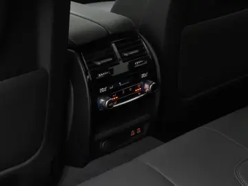 BMW 540i xD M Sport H K Kamera HUD