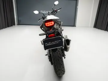 Honda Hornet 750 - 2025