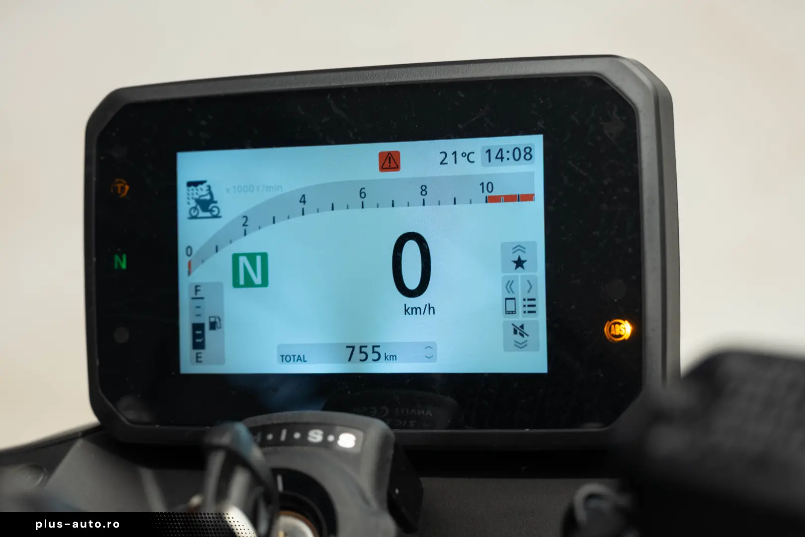 Honda Hornet 750 - 2025