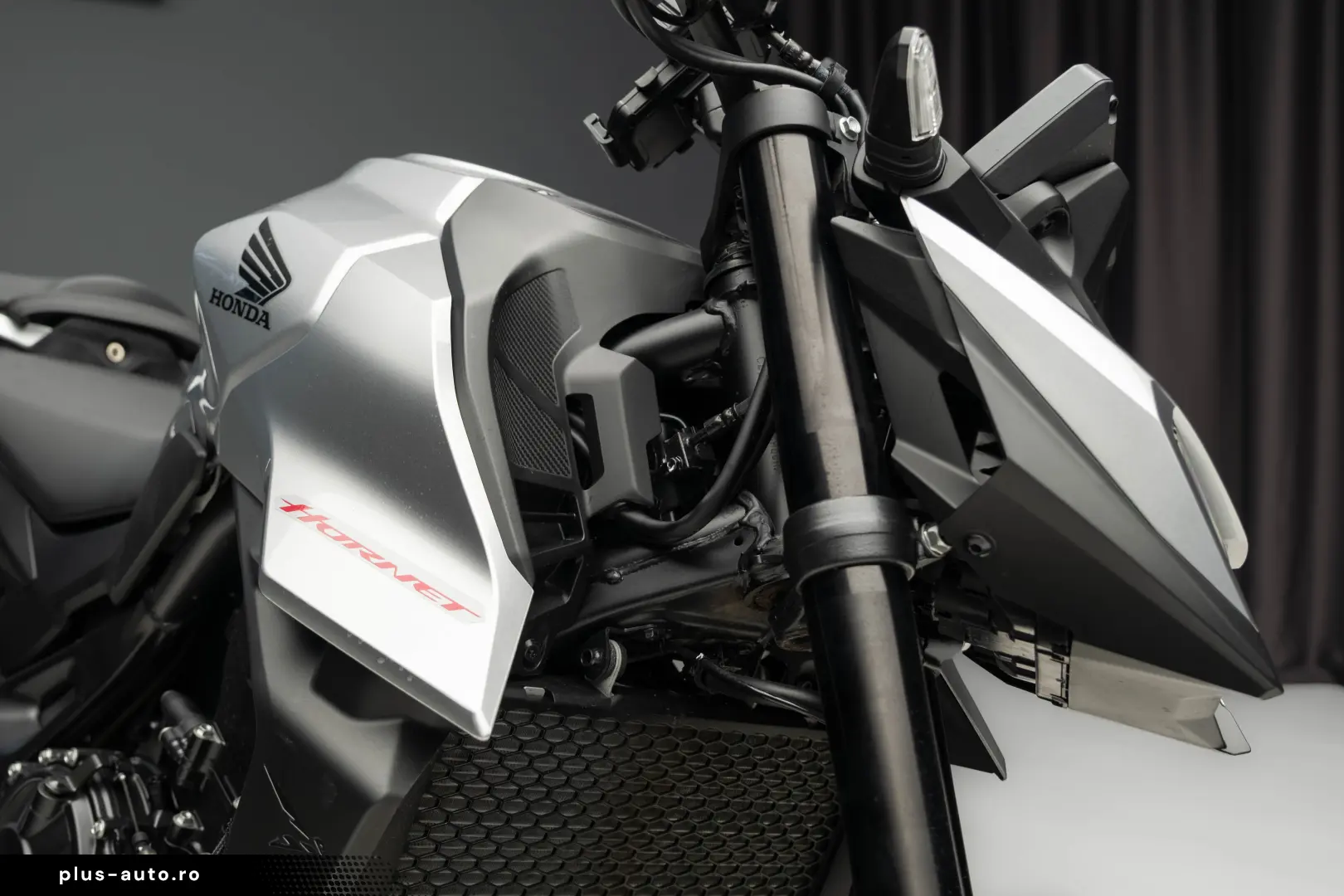 Honda Hornet 750 - 2025