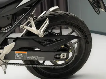 Honda Hornet 750 - 2025