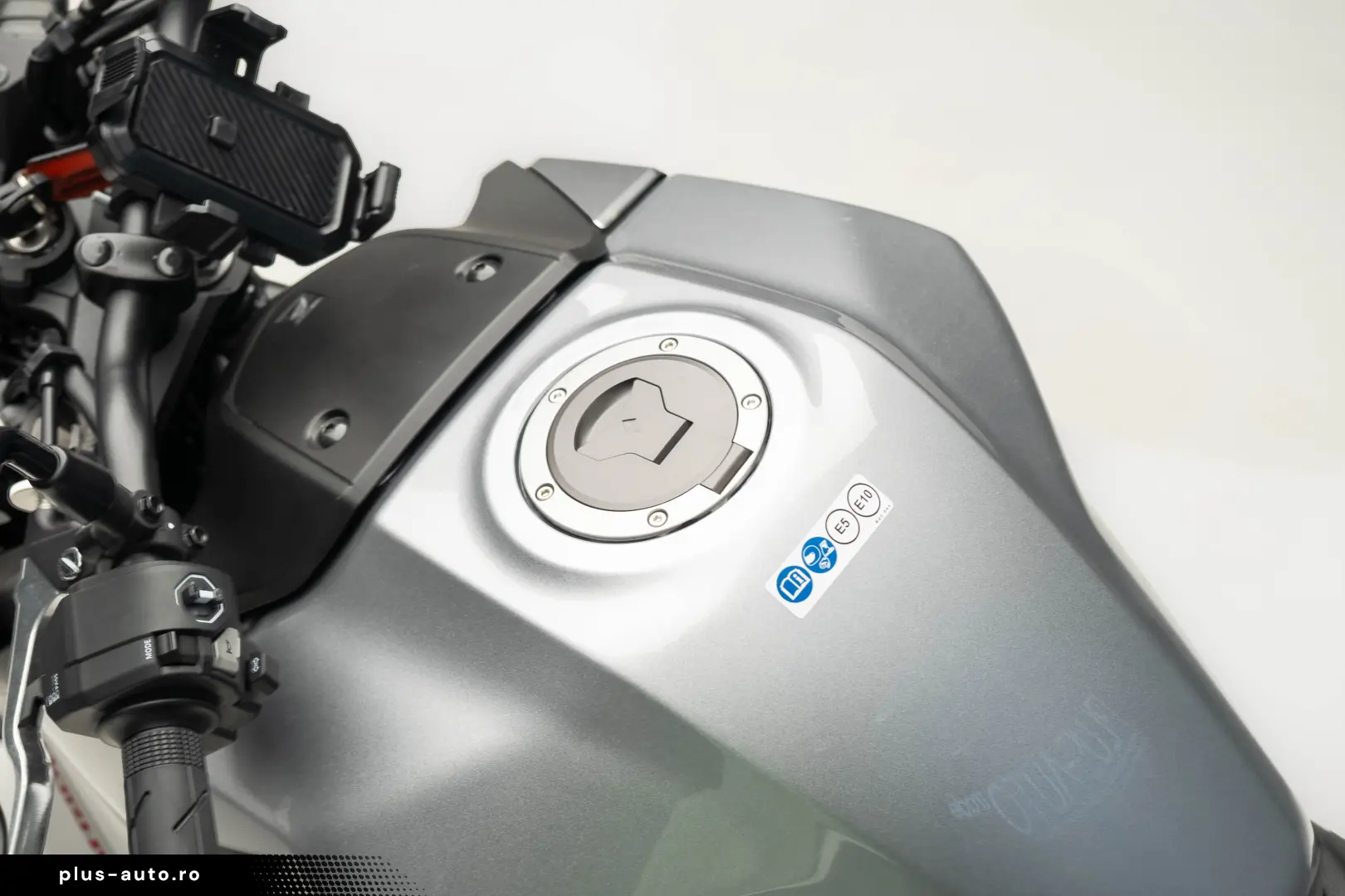 Honda Hornet 750 - 2025