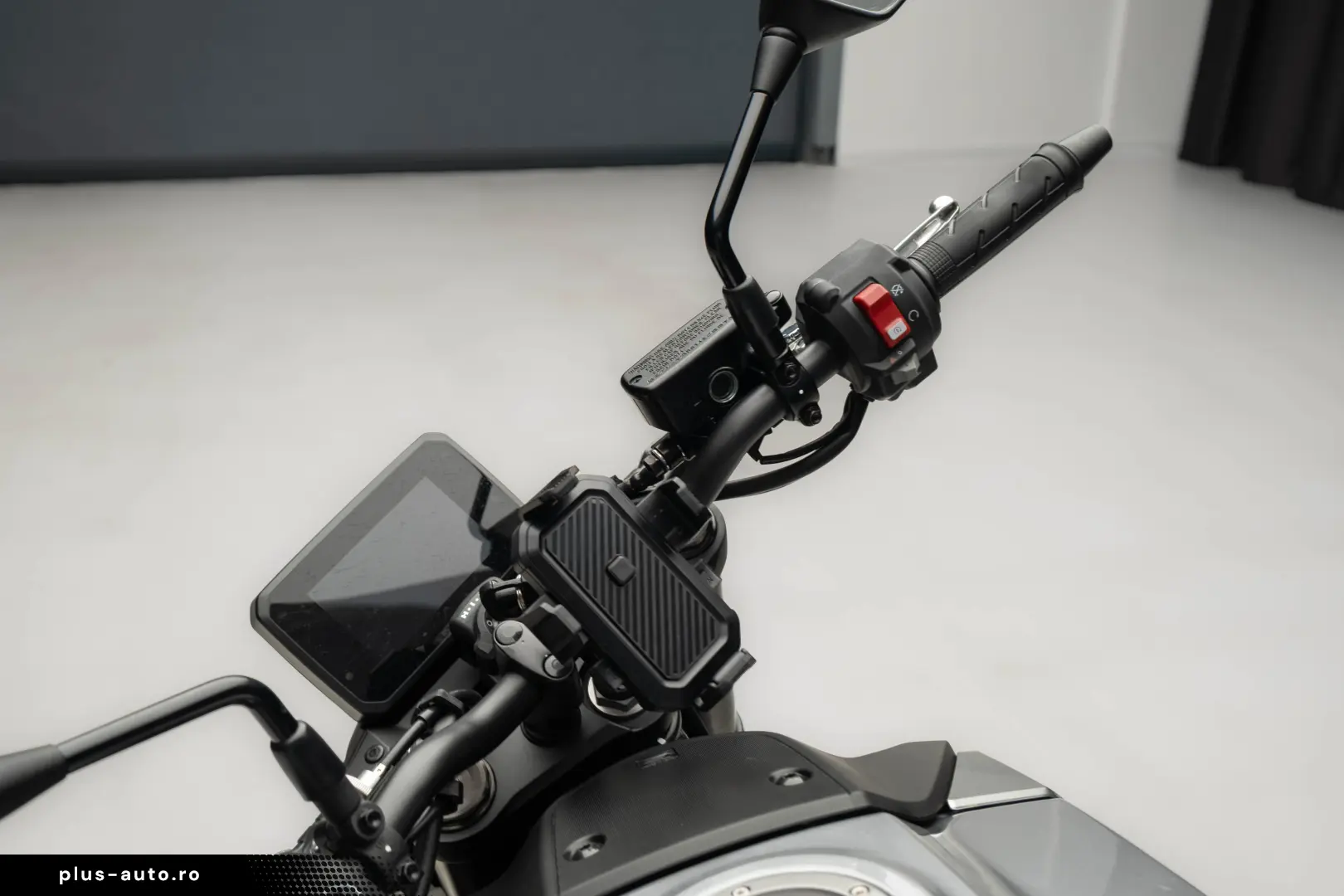 Honda Hornet 750 - 2025