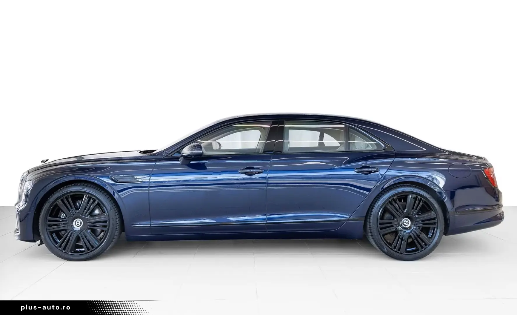 Bentley Flying Spur Azure (MY26) von BENTLEY