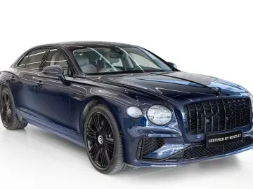 Bentley Flying Spur Azure (MY26) von BENTLEY