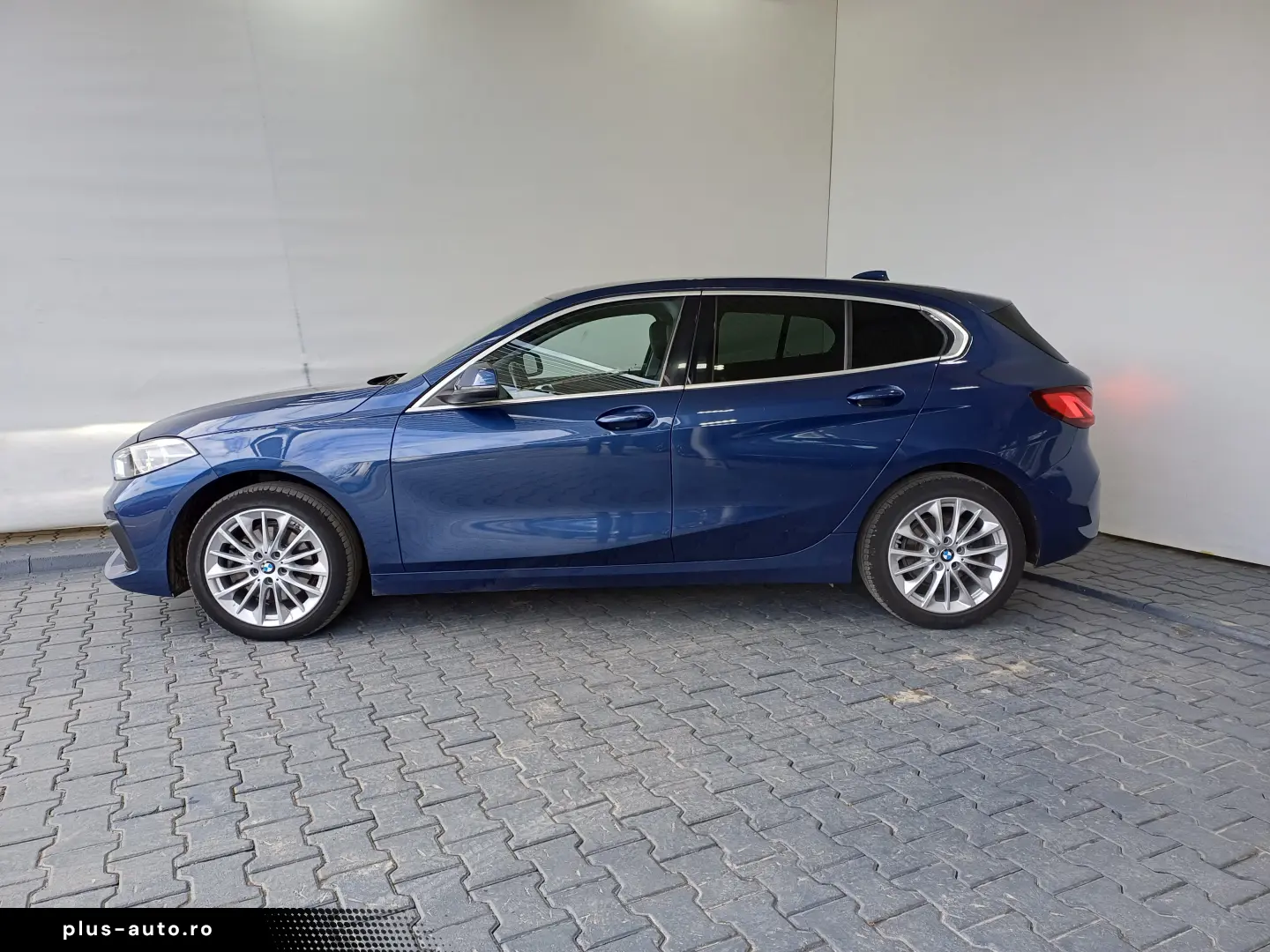 BMW Seria 1 118i  136CP Aut Luxury Line
