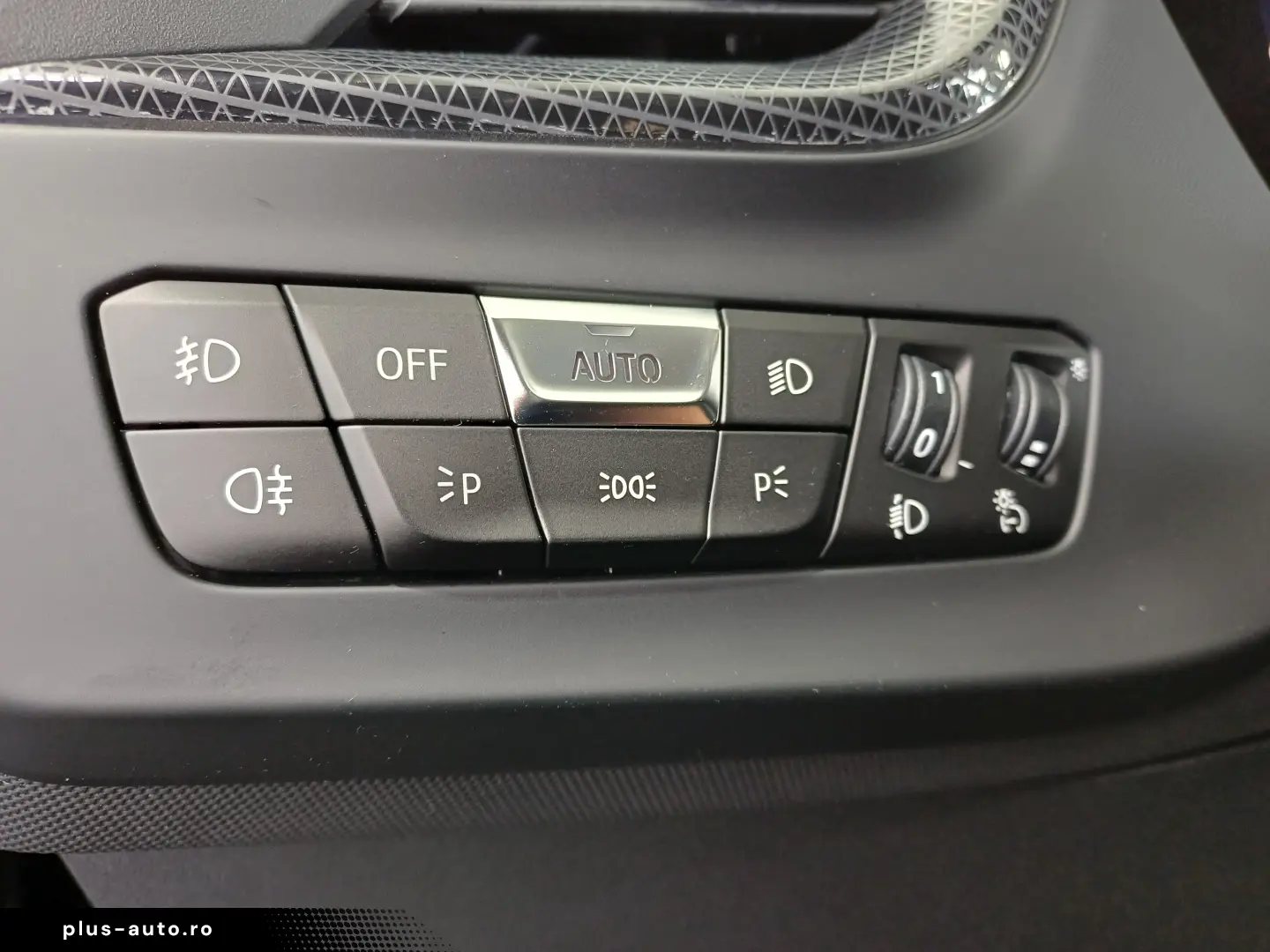 BMW Seria 1 118i  136CP Aut Luxury Line