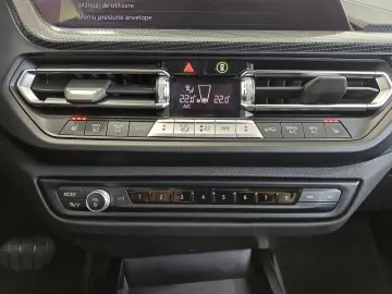 BMW Seria 1 118i  136CP Aut Luxury Line