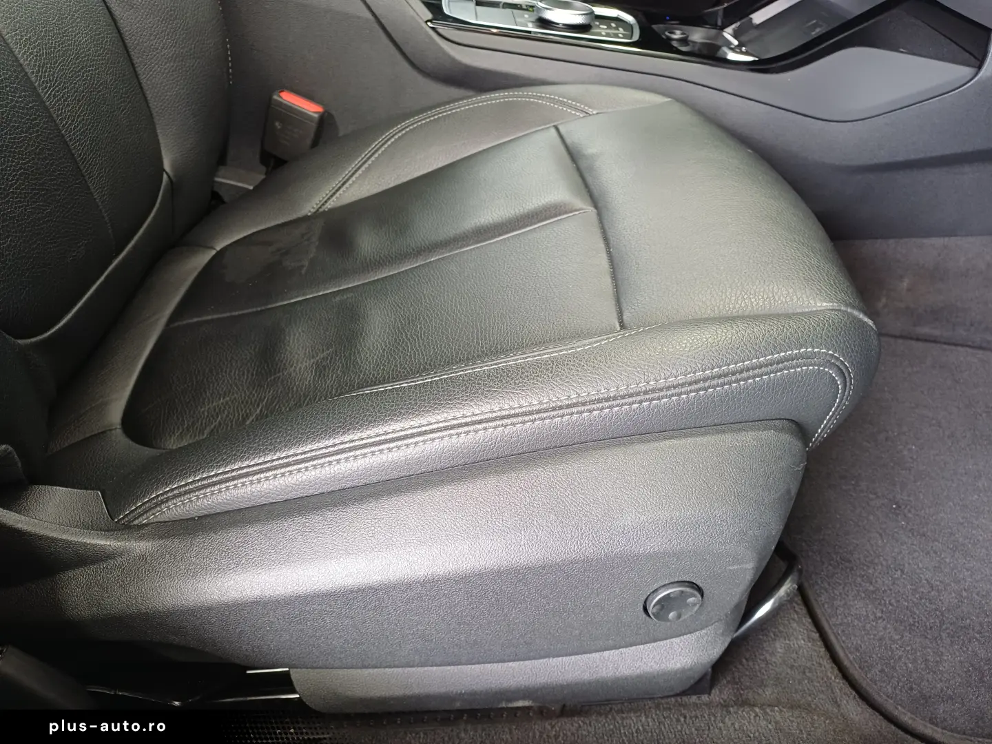 BMW Seria 1 118i  136CP Aut Luxury Line