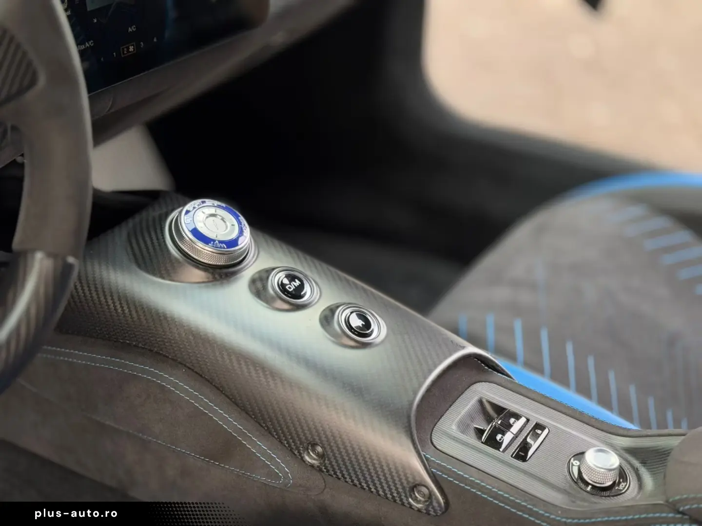 Maserati MC20 3.0 V6  NEW  Carbon Ceramic Lift SHZ Sonus