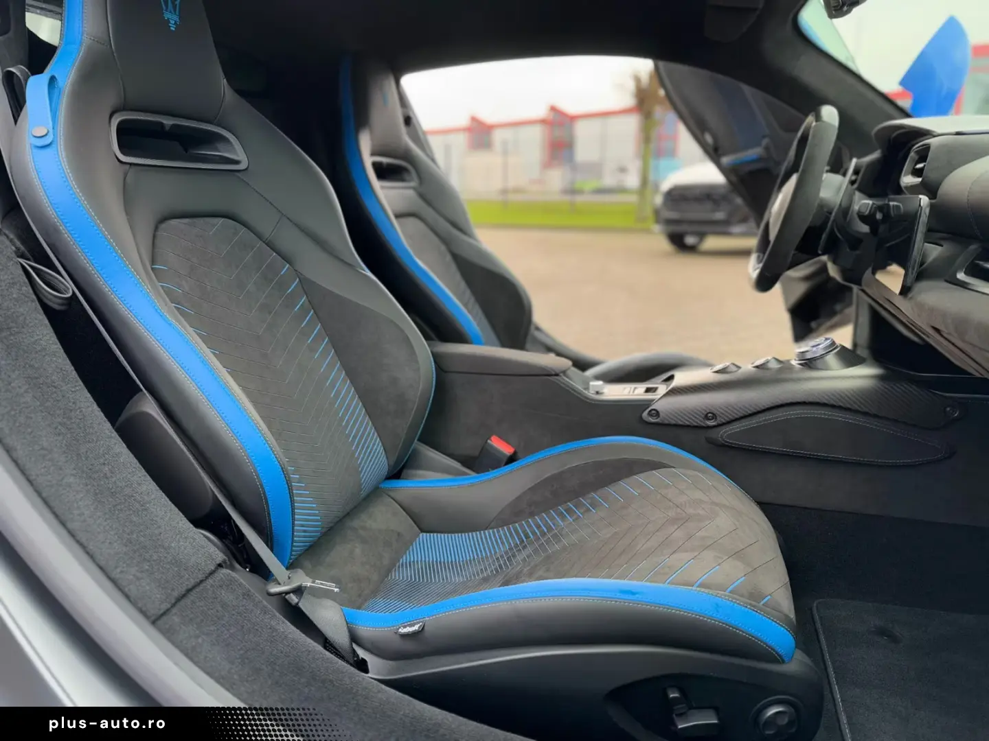 Maserati MC20 3.0 V6  NEW  Carbon Ceramic Lift SHZ Sonus