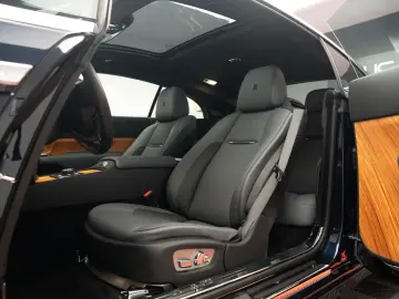 Rolls-Royce Wraith    2 Tone   V12   Sunroof   Bespoke