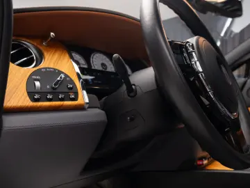 Rolls-Royce Wraith    2 Tone   V12   Sunroof   Bespoke