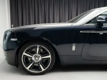 Rolls-Royce Wraith    2 Tone   V12   Sunroof   Bespoke