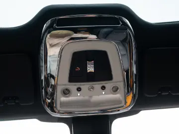 Rolls-Royce Wraith    2 Tone   V12   Sunroof   Bespoke