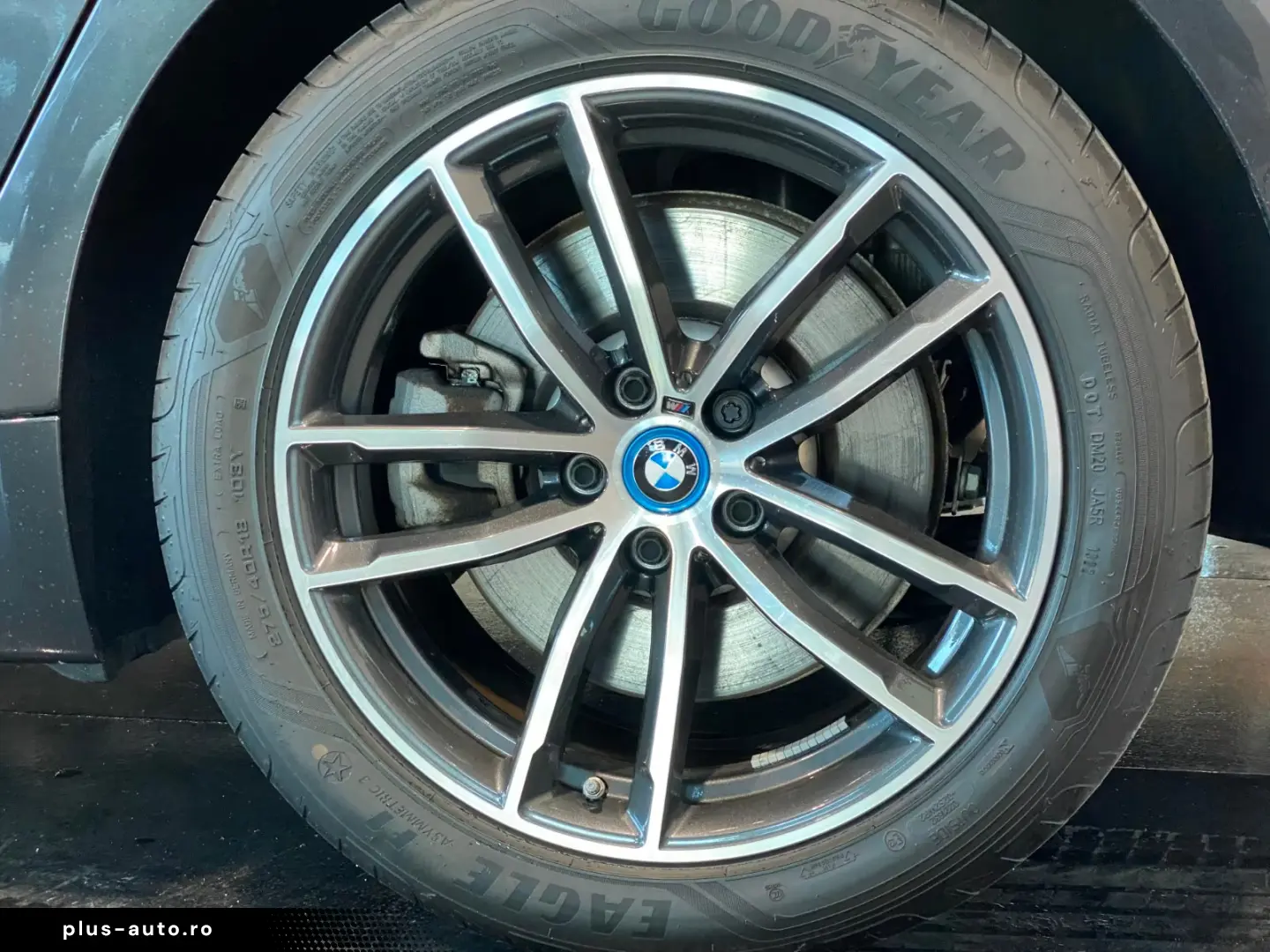 BMW 545e xDr M-Sport Laser Memory SurrView HUD ACC