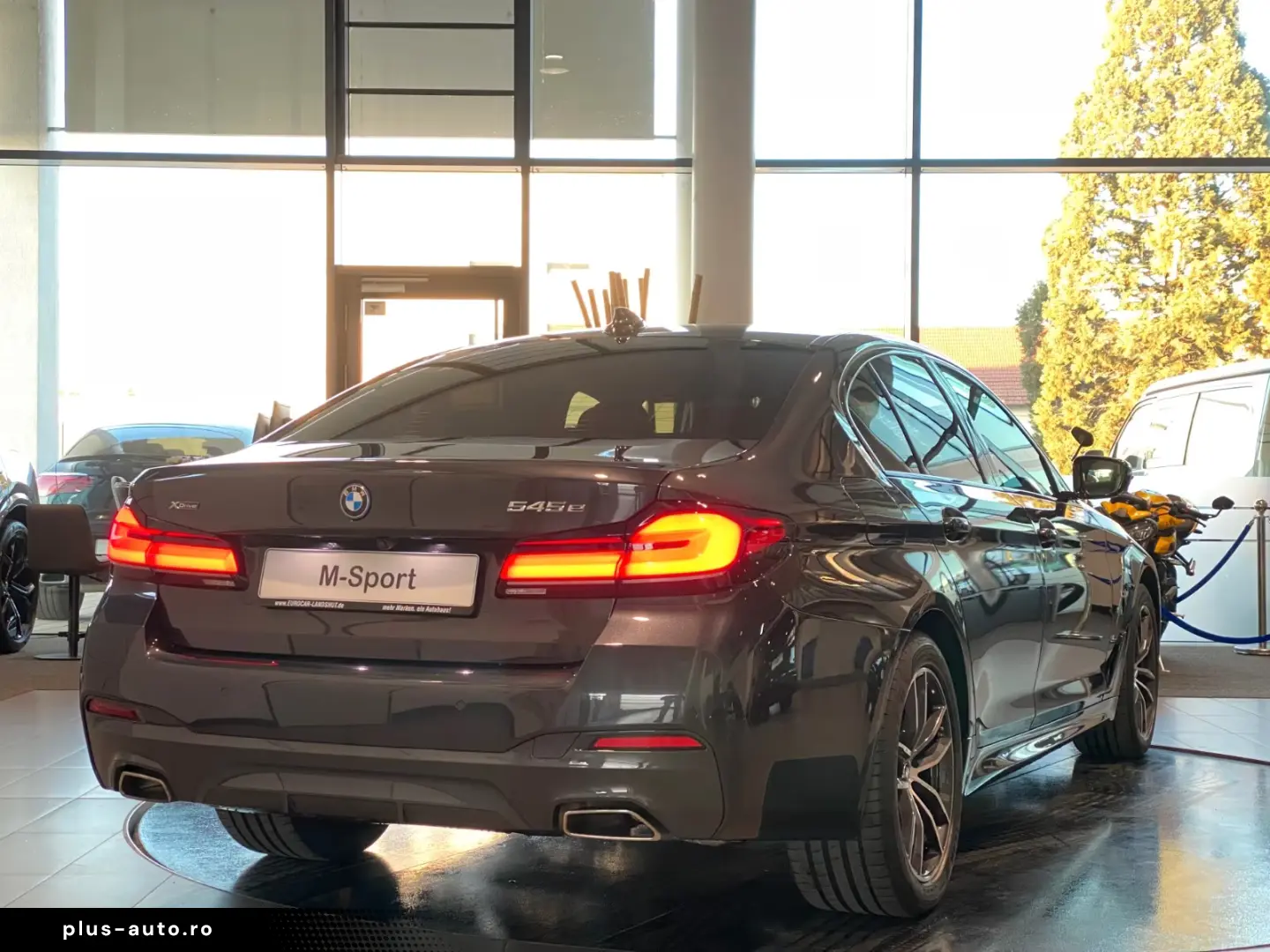 BMW 545e xDr M-Sport Laser Memory SurrView HUD ACC