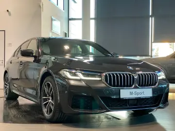 BMW 545e xDr M-Sport Laser Memory SurrView HUD ACC