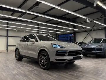 PORSCHE Cayenne Platinum Edition ACC Standheiz Pano