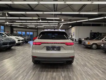 PORSCHE Cayenne Platinum Edition ACC Standheiz Pano