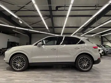 PORSCHE Cayenne Platinum Edition ACC Standheiz Pano