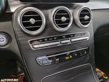 Mercedes-Benz GLC Coupe 300 de 4Matic 9G-TRONIC