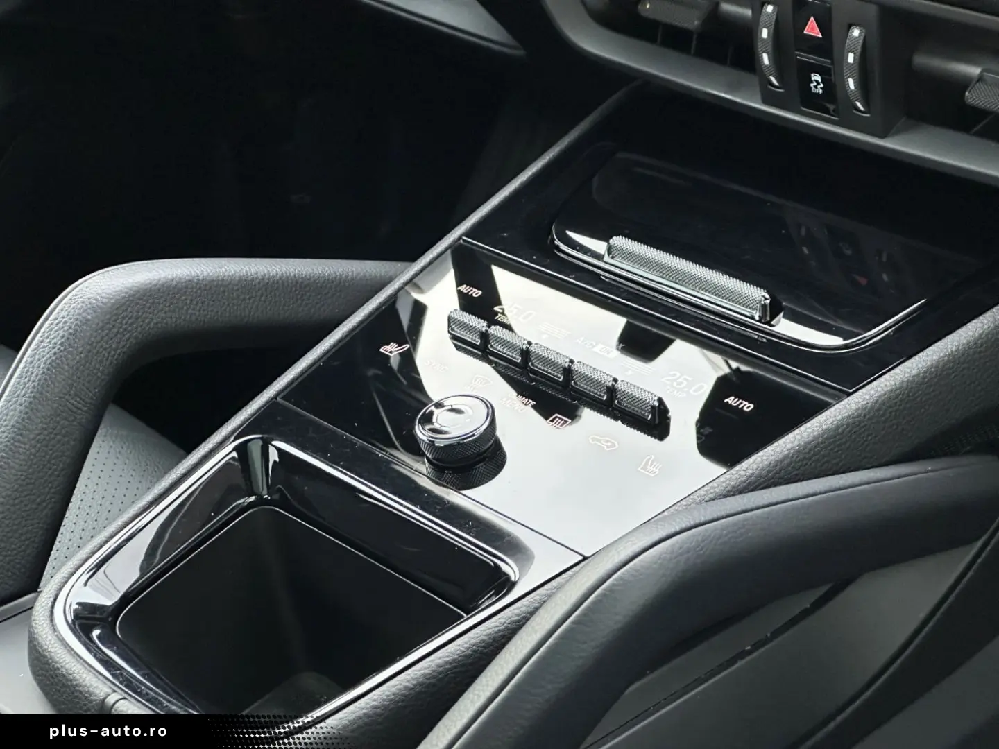 PORSCHE Cayenne S PANO PASM SHZ