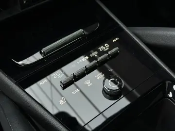 PORSCHE Cayenne S PANO PASM SHZ