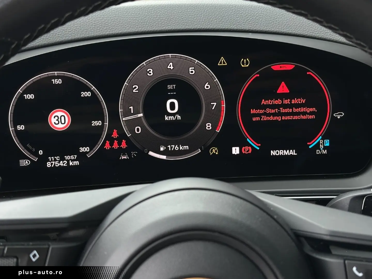 PORSCHE Cayenne S PANO PASM SHZ