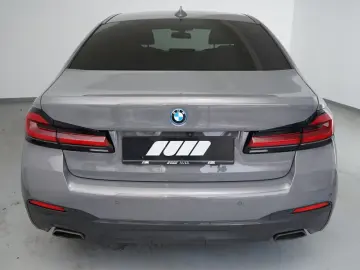 BMW 545e xDrive Limousine (M-Sport Navi HUD H K ACC)