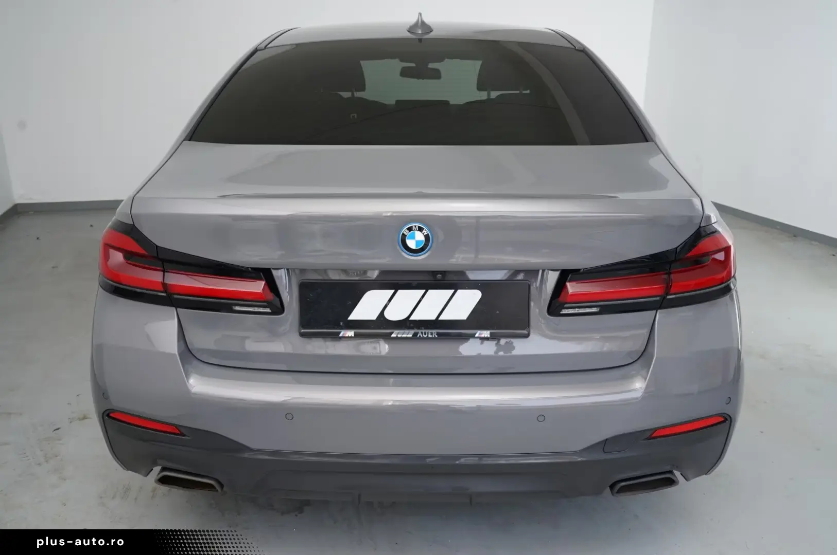 BMW 545e xDrive Limousine (M-Sport Navi HUD H K ACC)