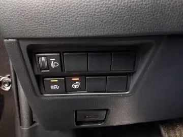 MAZDA 2 HYBRID 1.5i 93CP 2023