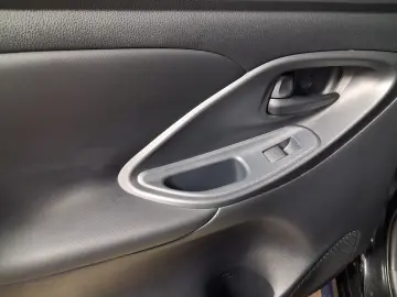 MAZDA 2 HYBRID 1.5i 93CP 2023