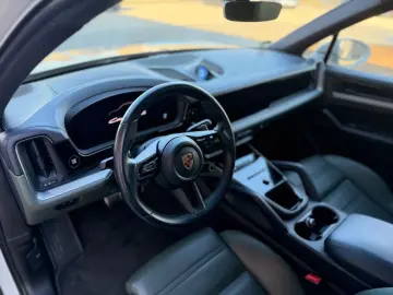 PORSCHE Cayenne S#Facelift#UPE 147.500 -#AHK#Pano#Bose#F