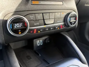 FORD FOCUS 1.0 ECOBOOST 125 CP