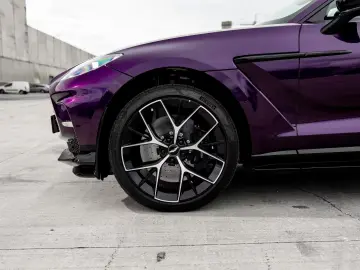 Aston Martin DBX 4.0 V8 DBX707 PURPLE STORM 289K LP Q