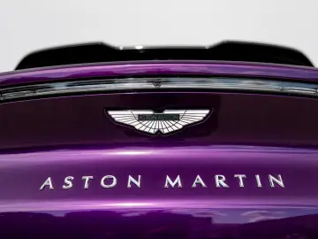 Aston Martin DBX 4.0 V8 DBX707 PURPLE STORM 289K LP Q