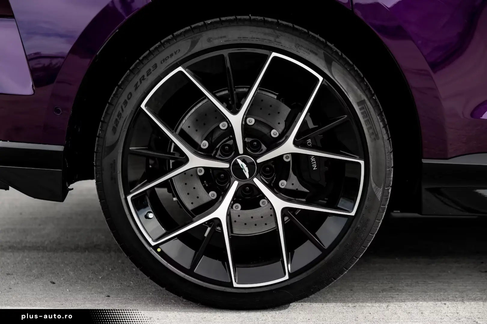 Aston Martin DBX 4.0 V8 DBX707 PURPLE STORM 289K LP Q