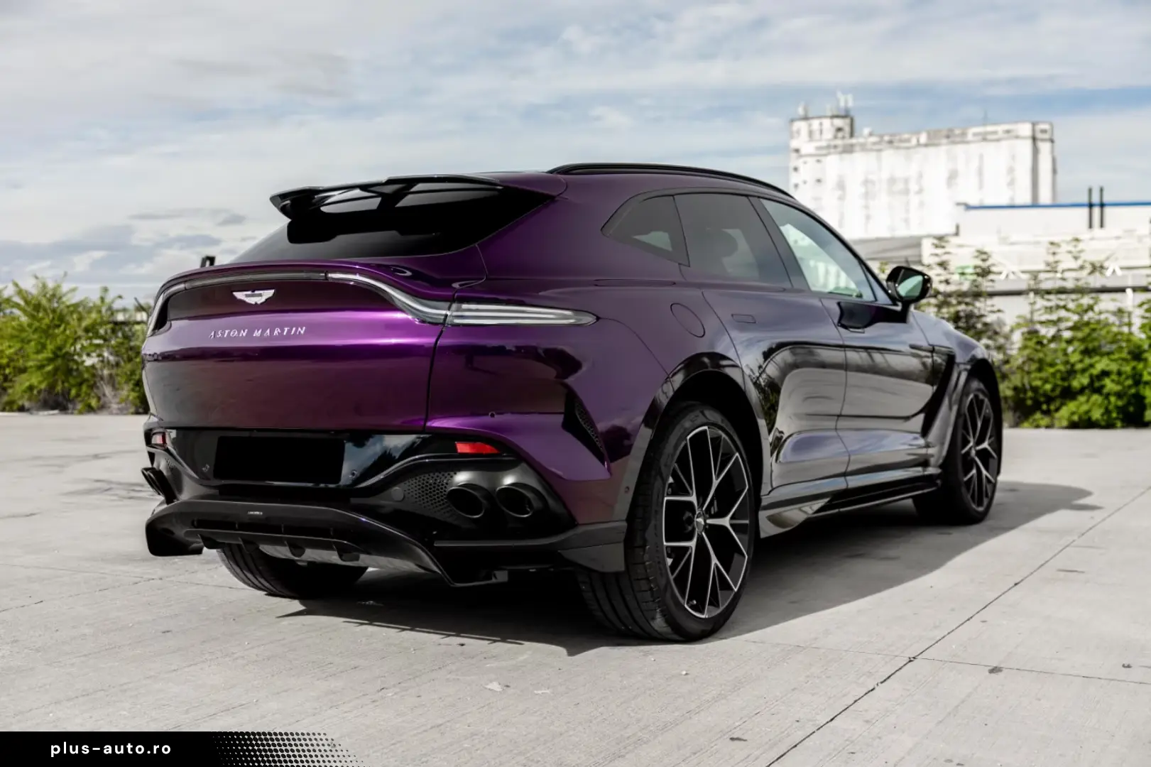 Aston Martin DBX 4.0 V8 DBX707 PURPLE STORM 289K LP Q