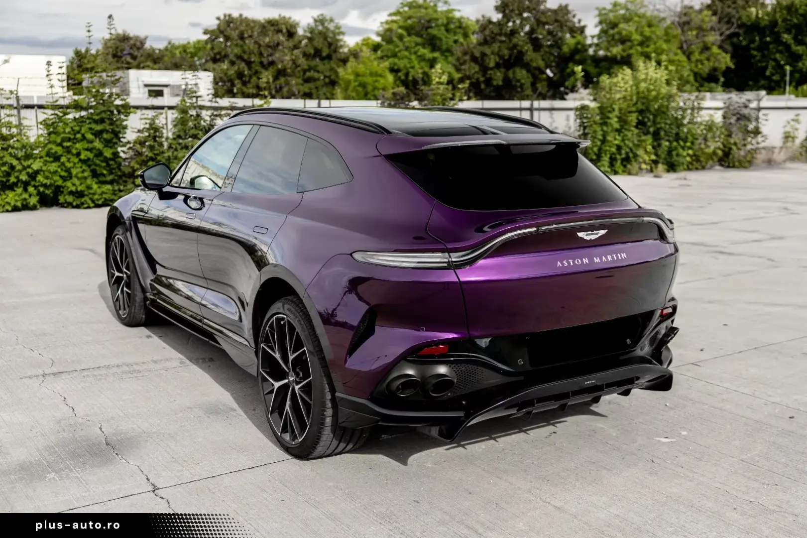 Aston Martin DBX 4.0 V8 DBX707 PURPLE STORM 289K LP Q