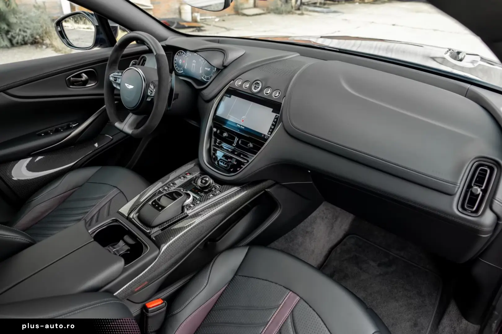 Aston Martin DBX 4.0 V8 DBX707 PURPLE STORM 289K LP Q