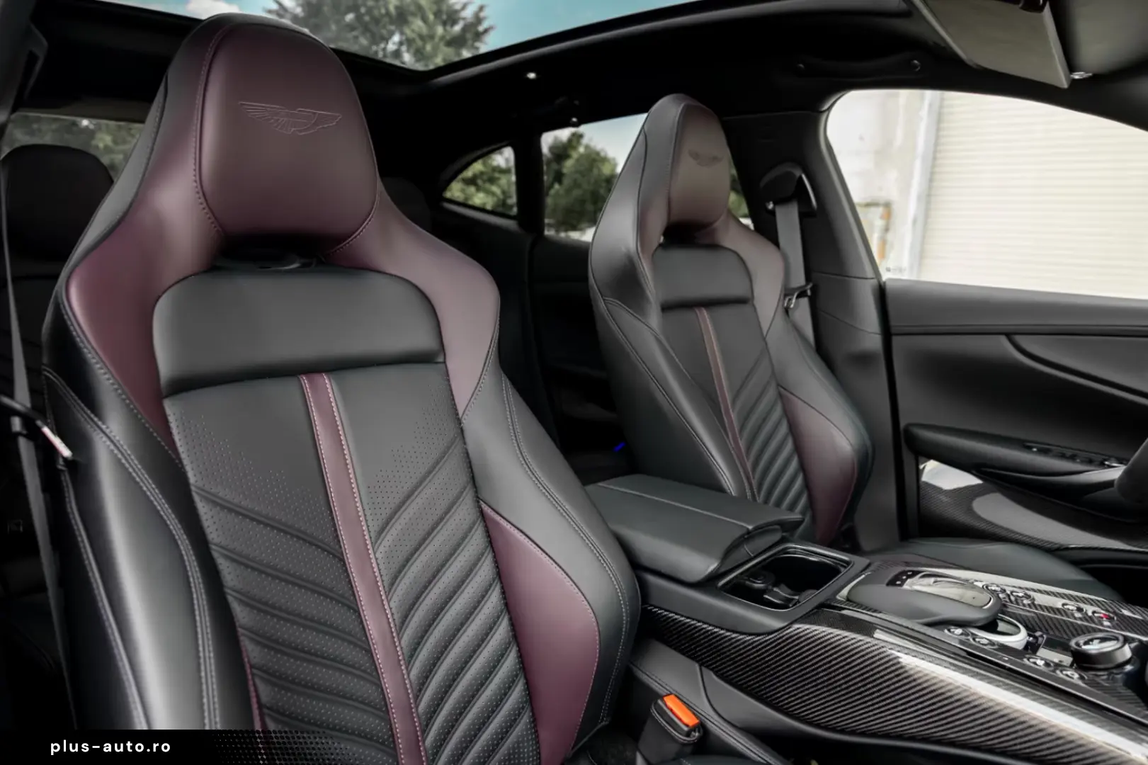 Aston Martin DBX 4.0 V8 DBX707 PURPLE STORM 289K LP Q